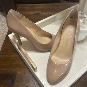 Jessica Simpson Tan Patent Leather Heels